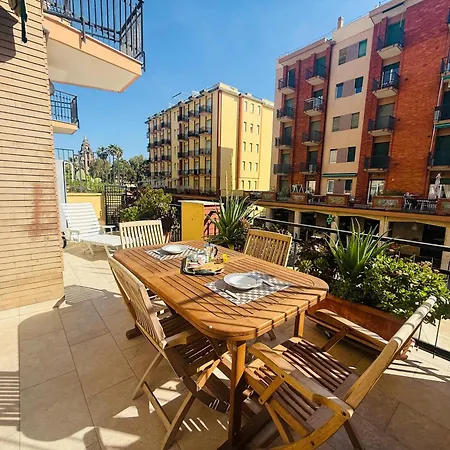 Terrazza Roma Vista Mare Nel Cuore Di