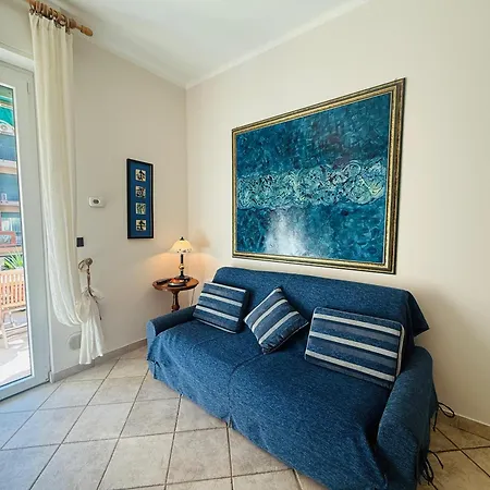 Terrazza Roma Vista Mare Nel Cuore Di Apartment